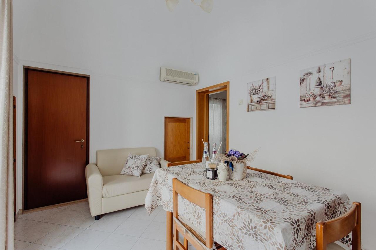 Casanna Apartment Monopoli Exterior photo